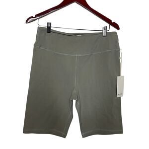 New Mate organic cotton stretch bike shorts sz 1X in sage green